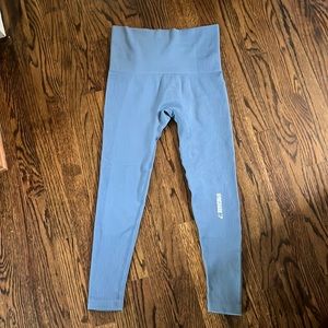 Gym shark leggings
